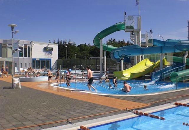 Swimming pool in Borgarnes