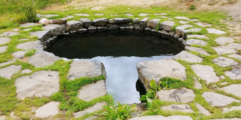 Guðrúnarlaug Hot Pool
